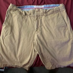 G&M Rugged & Washed Out Shorts / Missing a back pocket button